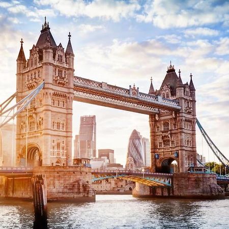 Luxury 2 Bedroom 2 Bathroom Apartment -Borough Market/ London Bridge Екстер'єр фото